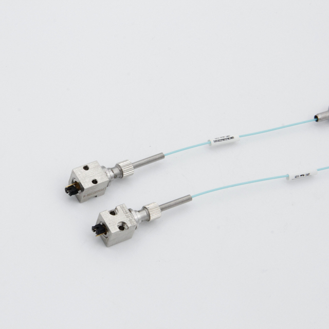 Single Mode 4um Fiber 638nm 50mW Red Fiber Coupled Laser Module for Myringitis Treatment